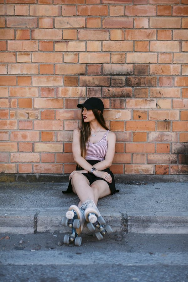 ¿Cómo interpretar la moda vintage y retro de manera moderna?